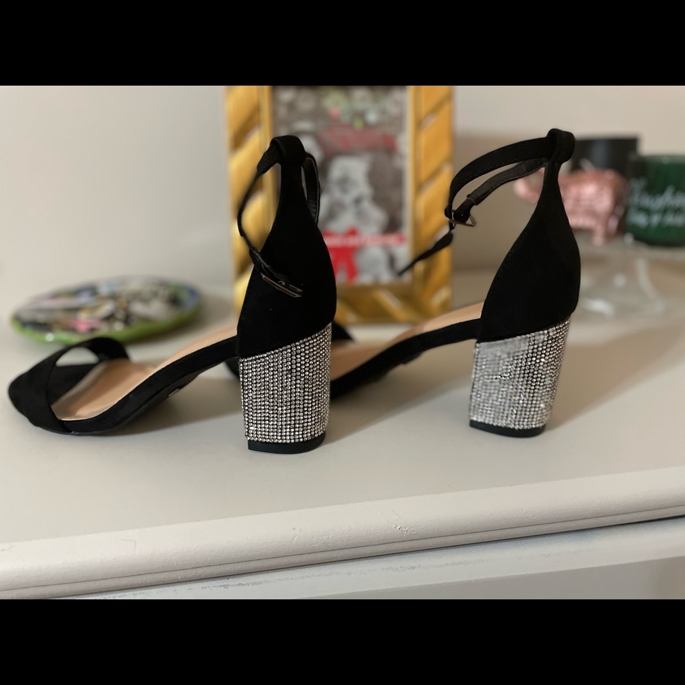 Black Chunky Heel Dress Sandal